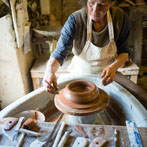 Patia Davis making a screw-top jar at Wobage Farm 2016
